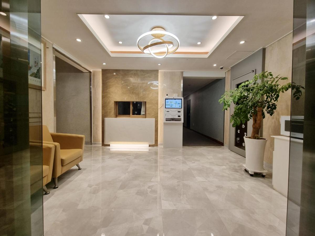 Trevi Hotel Τζέτζου Εξωτερικό φωτογραφία