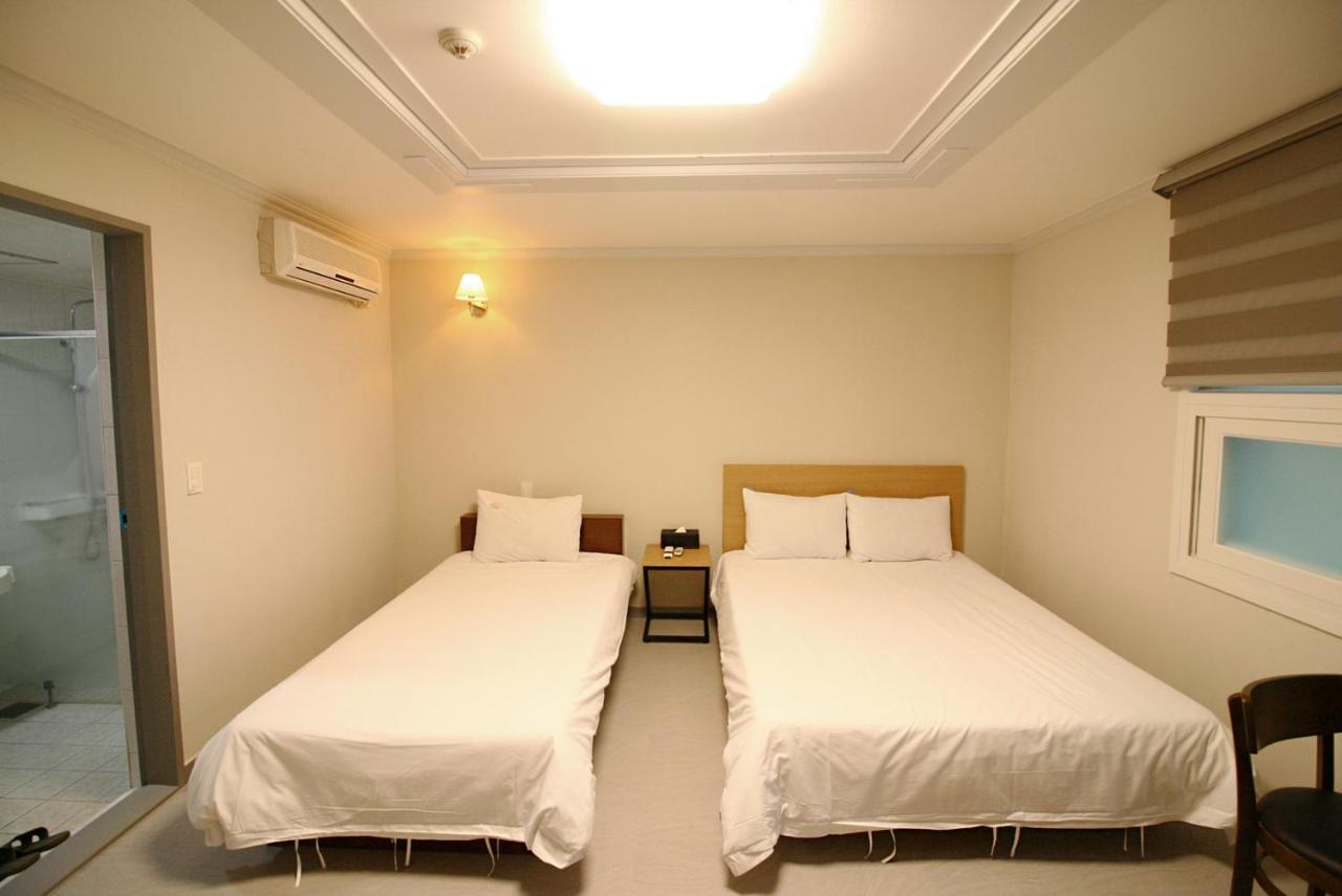 Trevi Hotel Τζέτζου Εξωτερικό φωτογραφία