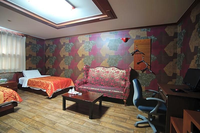 Trevi Hotel Τζέτζου Εξωτερικό φωτογραφία