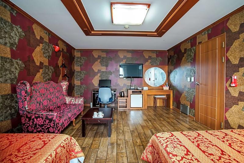 Trevi Hotel Τζέτζου Εξωτερικό φωτογραφία
